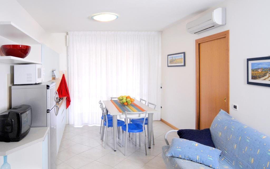 Riomar Appartement Bibione Buitenkant foto