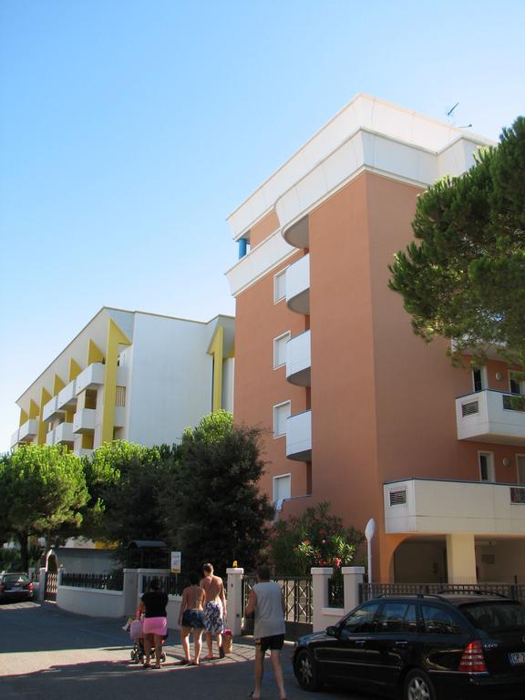 Riomar Appartement Bibione Buitenkant foto
